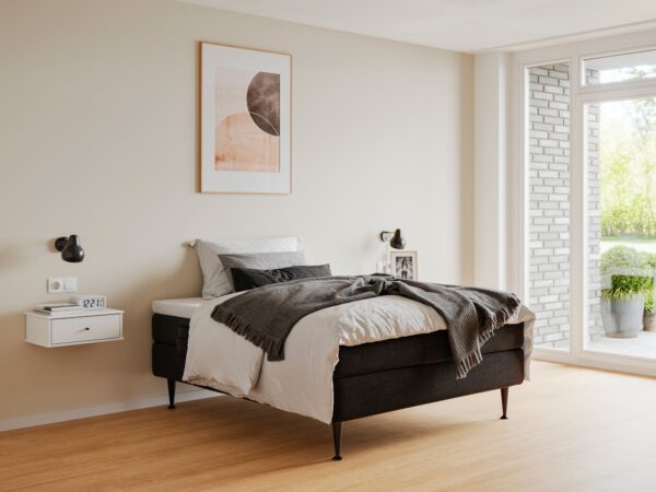 Monark - Platin | Elevation (Sort) 105x210 cm.