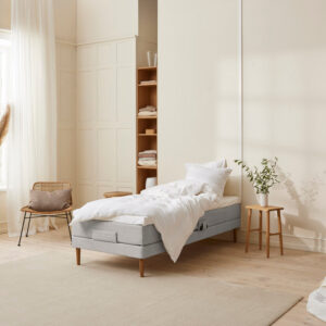 Monark - Trykaflastende | Elevation (Lysegrå) 90x210 cm.