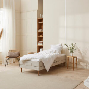 Monark - Trykaflastende | Elevation (Sand) 80x200 cm.