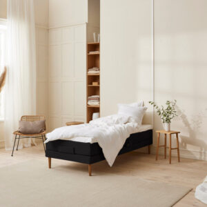 Monark - Trykaflastende | Elevation (Sort) 80x200 cm.